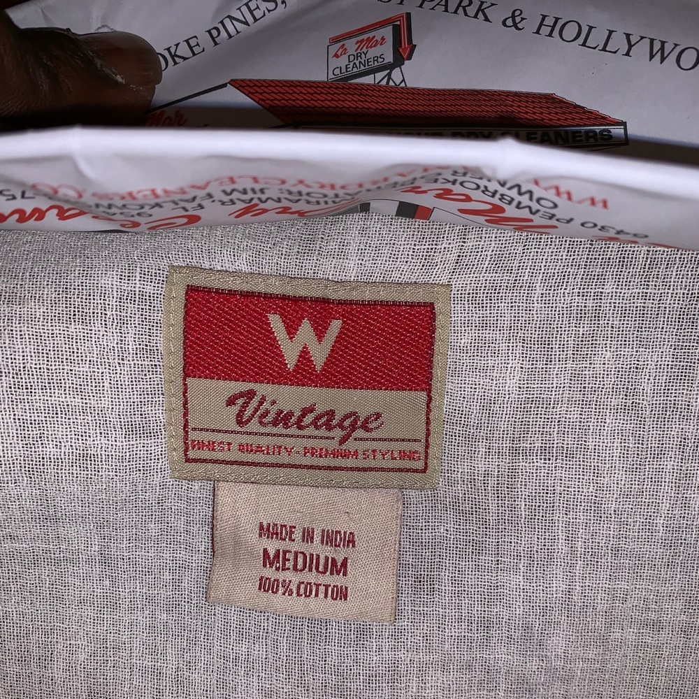 Designer Shirt - Picture 4 of 4